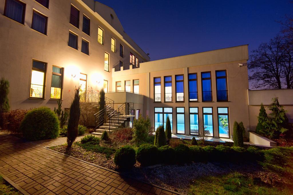 Hotel Kameralny Kielce Exterior foto